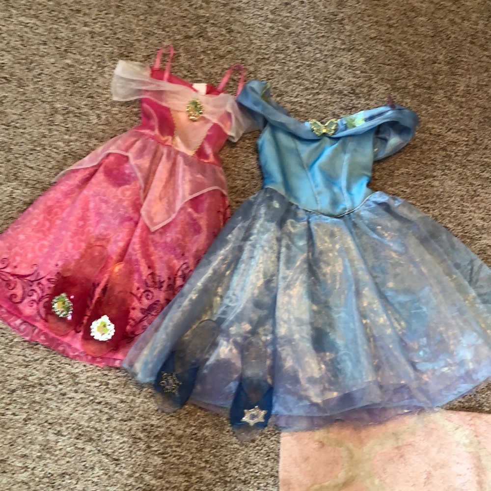 Set of (2) Dress up clothes and shoes